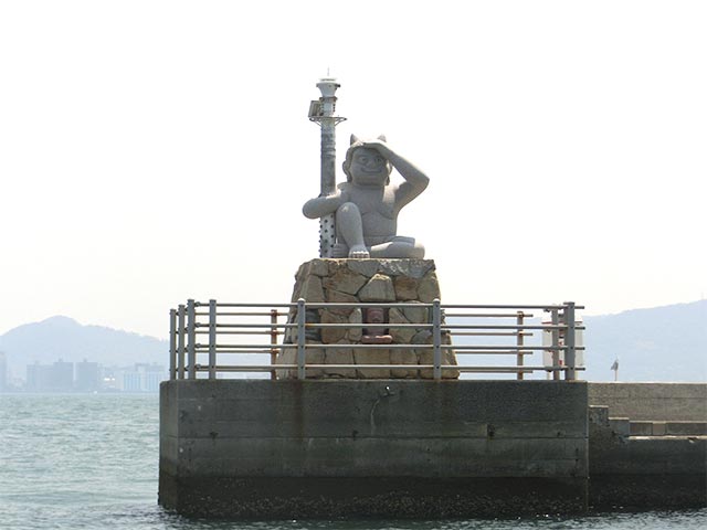 鬼ヶ島伝説が残る女木島クルージングプラン